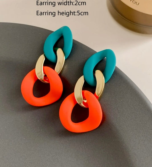 Mesmerize earrings